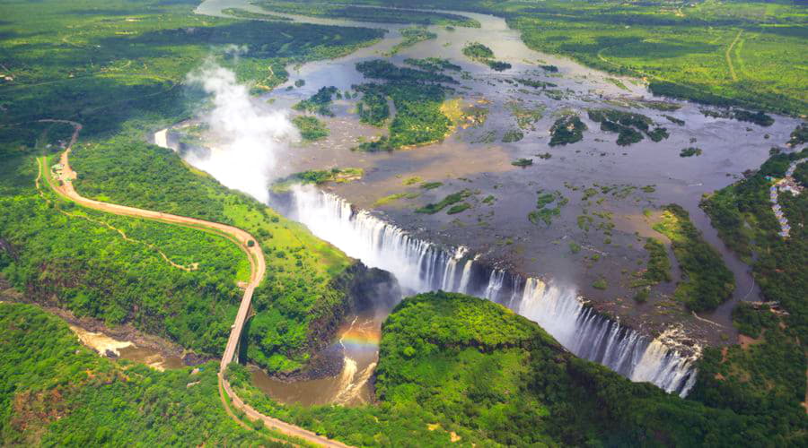 Las mejores ofertas de alquiler de coches en Las Cataratas Victoria
